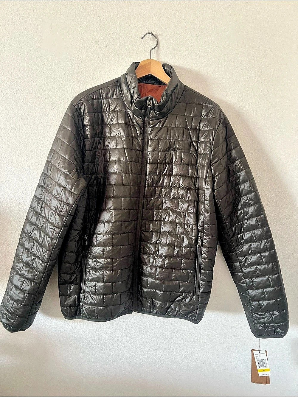 Dockers Packable Puffer Jacket in Gray Size Medium NWT